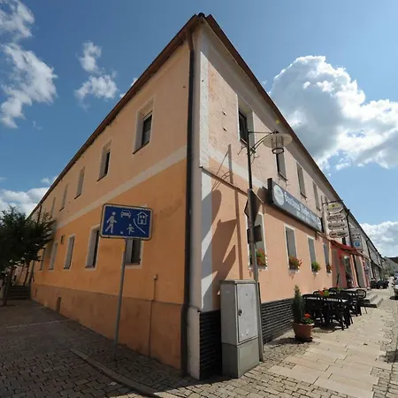 Hotel Weisses Kreuz *