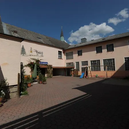 Hotel Weisses Kreuz *